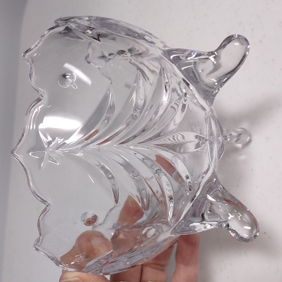 🎅 Three footed glass candy dish with Christmas tree & star motif🎄🤶 - Picture 4 of 9